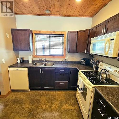 Hansen Acreage, Canwood Rm No. 494, SK - Indoor Photo Showing Kitchen With Double Sink