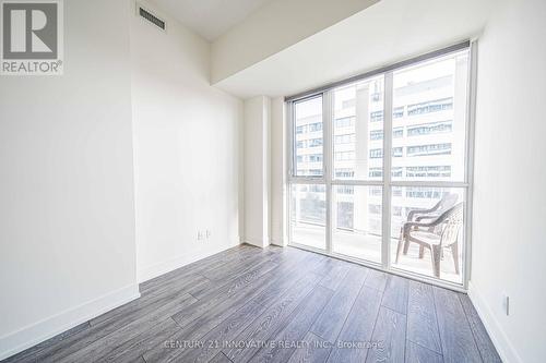 517 - 180 Fairview Mall Drive, Toronto, ON - Indoor Photo Showing Other Room