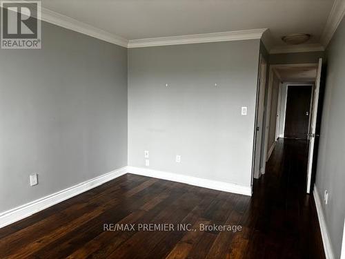 610 - 225 Davenport Road, Toronto, ON - Indoor Photo Showing Other Room