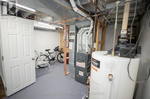 2 - 93 Peel Street, Barrie, ON - Indoor Photo Showing Basement