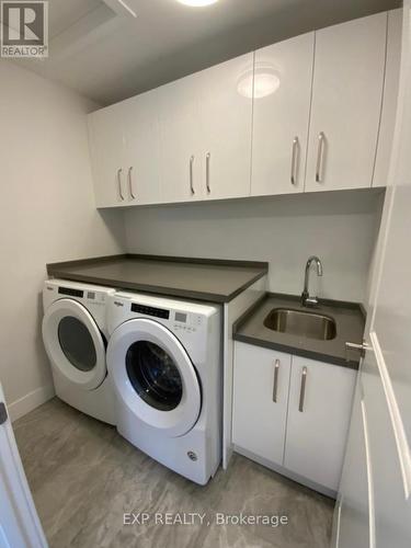 10 - 2621 Holbrook Drive, London, ON - Indoor Photo Showing Laundry Room