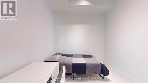 713 - 33 Frederick Todd Way, Toronto, ON - Indoor Photo Showing Bedroom