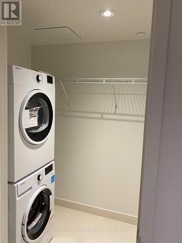 3811 - 15 Lower Jarvis Street, Toronto, ON - Indoor Photo Showing Laundry Room