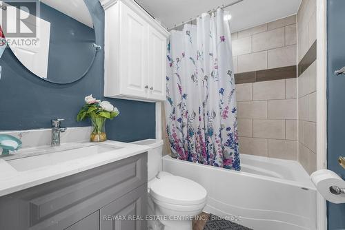 33 Trammell Lane, Brampton, ON - Indoor Photo Showing Bathroom