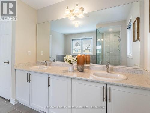 259 Fleetwood Drive, Oshawa, ON - Indoor Photo Showing Bathroom