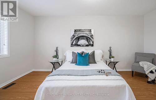 43 Crystal Glen Crescent, Brampton, ON - Indoor Photo Showing Bedroom