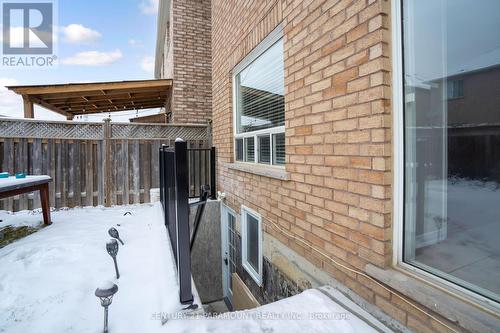 43 Crystal Glen Crescent, Brampton, ON - Outdoor With Exterior