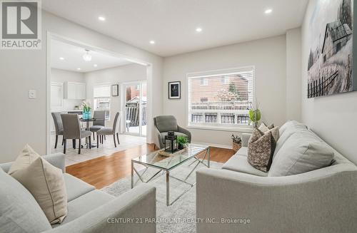 43 Crystal Glen Crescent, Brampton, ON - Indoor Photo Showing Living Room