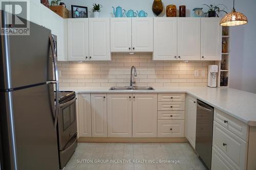 104 Lily Drive, Orillia, ON - Indoor Photo Showing Kitchen With Double Sink