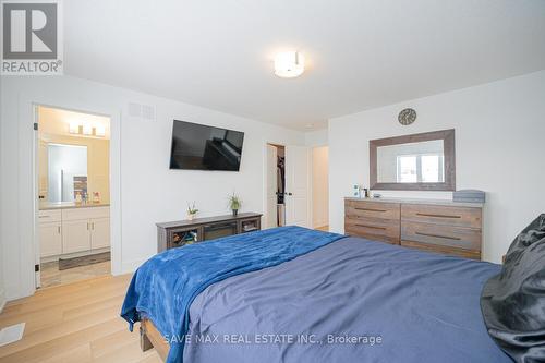 27 - 690 Broadway, Orangeville, ON - Indoor Photo Showing Bedroom