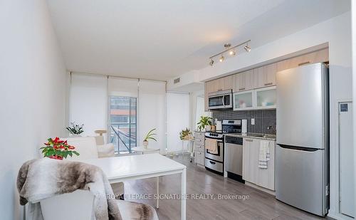 508E-36 Lisgar St, Toronto, ON - Indoor Photo Showing Kitchen With Stainless Steel Kitchen