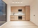 1703-117 Broadway Ave, Toronto, ON  - Indoor 