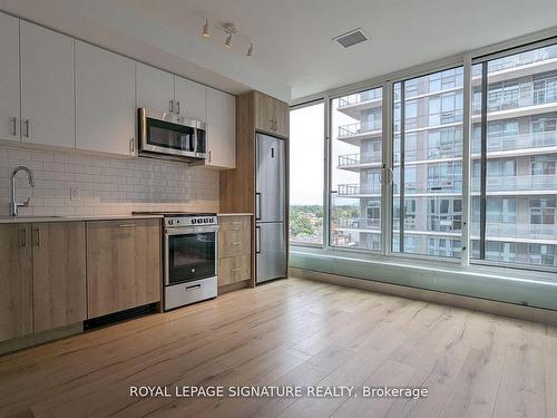 508-1195 The Queensway St W, Toronto, ON - Indoor Photo Showing Kitchen