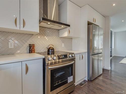 Kitchen - 231 Av. Clément, Dorval, QC - Indoor Photo Showing Kitchen