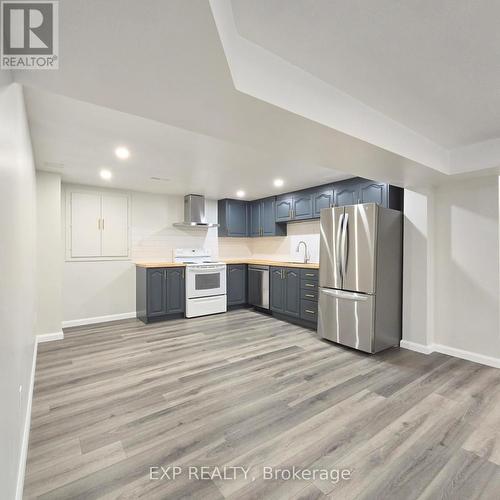 Bsmt - 77 Seaborn Road, Brampton, ON - Indoor Photo Showing Kitchen