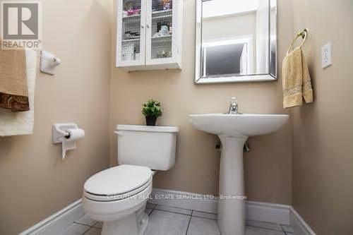 91 Lockwood Road, Brampton, ON - Indoor Photo Showing Bathroom