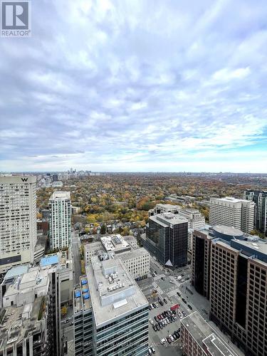 4209 - 50 Charles Street E, Toronto, ON - Outdoor With View