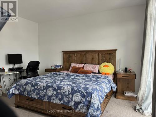 2505 Littlefield Crescent, Oakville, ON - Indoor Photo Showing Bedroom