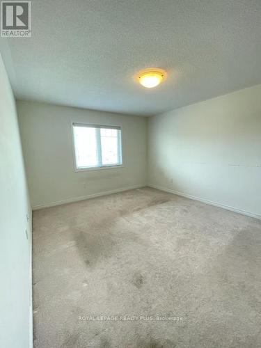 1174 Duignan Crescent, Milton, ON - Indoor Photo Showing Other Room