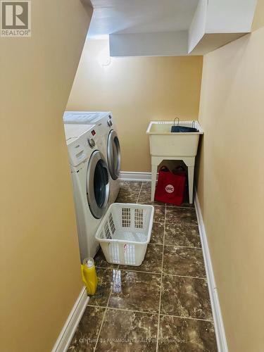 72 Runnymede Crescent, Brampton, ON - Indoor Photo Showing Laundry Room