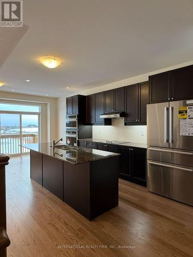 1201 Rexton Drive, Oshawa, ON - Indoor Photo Showing Kitchen With Stainless Steel Kitchen