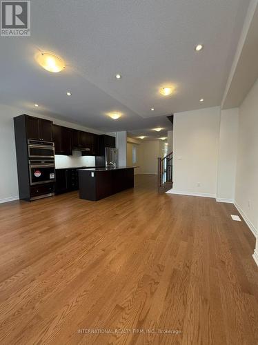 1201 Rexton Drive, Oshawa, ON - Indoor Photo Showing Kitchen