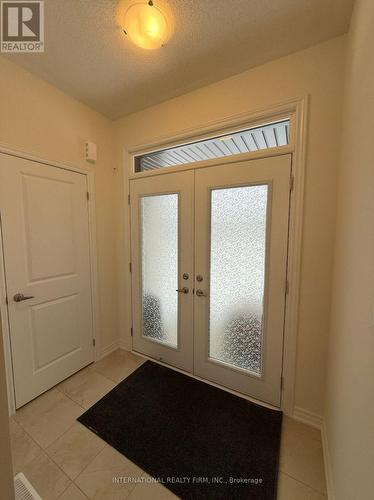 1201 Rexton Drive, Oshawa, ON - Indoor Photo Showing Other Room