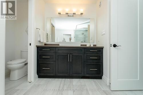 58 Timberwalk Trail, Middlesex Centre (Ilderton), ON - Indoor Photo Showing Bathroom