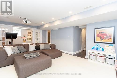 58 Timberwalk Trail, Middlesex Centre (Ilderton), ON - Indoor Photo Showing Living Room