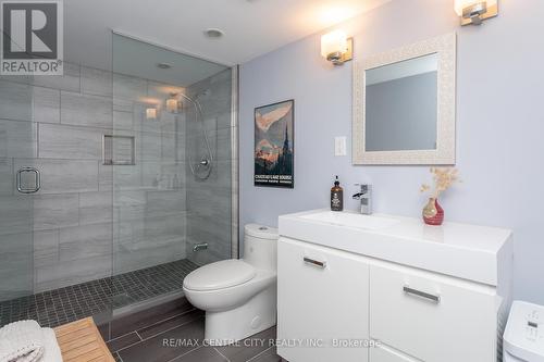 58 Timberwalk Trail, Middlesex Centre (Ilderton), ON - Indoor Photo Showing Bathroom