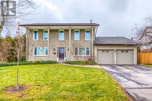 1269 Abbey Court, Burlington, ON - Outdoor With Facade