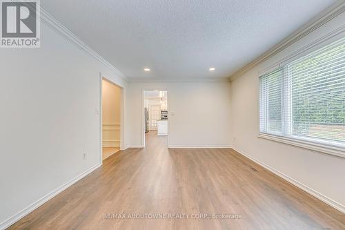 1269 Abbey Court, Burlington, ON - Indoor Photo Showing Other Room