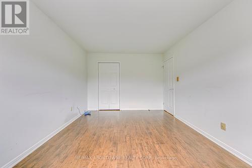 1269 Abbey Court, Burlington, ON - Indoor Photo Showing Other Room