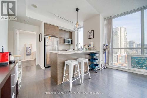 508 - 66 Forest Manor Road, Toronto, ON - Indoor Photo Showing Kitchen