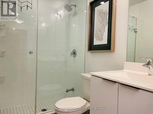 5001 - 30 Shore Breeze Drive, Toronto, ON - Indoor Photo Showing Bathroom