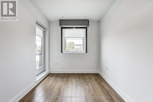 B602 - 5279 Highway 7, Vaughan, ON - Indoor Photo Showing Other Room