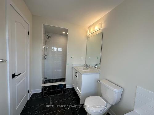 37 Keelson St, Welland, ON - Indoor Photo Showing Bathroom