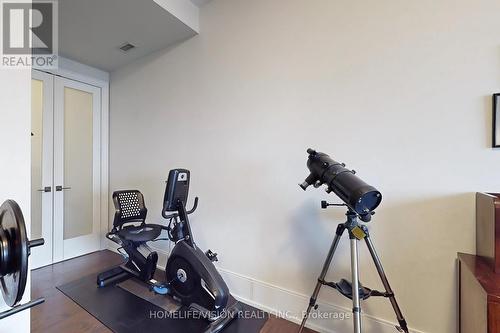 2620 - 70 Roehampton Avenue, Toronto, ON - Indoor Photo Showing Gym Room