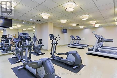 2620 - 70 Roehampton Avenue, Toronto, ON - Indoor Photo Showing Gym Room