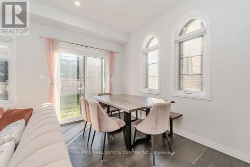 22 Sandstone Street, Cambridge, ON - Indoor Photo Showing Other Room