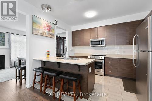 59 Tapadero Avenue, Ottawa, ON - Indoor Photo Showing Kitchen With Stainless Steel Kitchen With Upgraded Kitchen