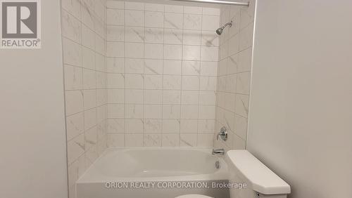 1705 - 1435 Celebration Drive, Pickering, ON - Indoor Photo Showing Bathroom