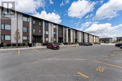 14 Lily Lane, Guelph (Clairfields/Hanlon Business Park), ON - Outdoor With Facade