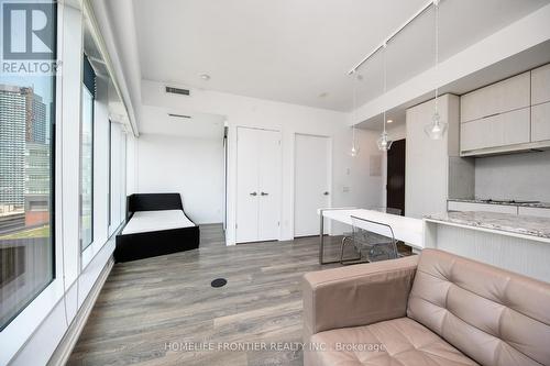 1513 - 197 Yonge Street, Toronto, ON -  Photo Showing Other Room