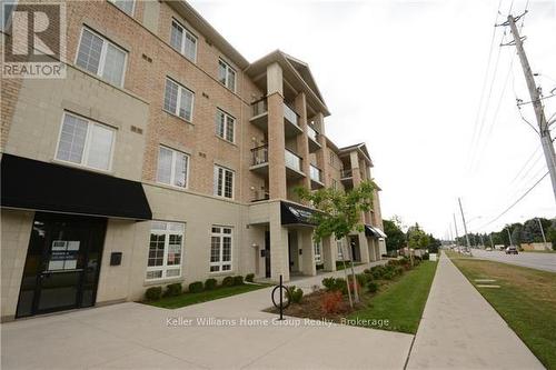 108 - 1083 Gordon Street, Guelph (Hanlon Creek), ON 