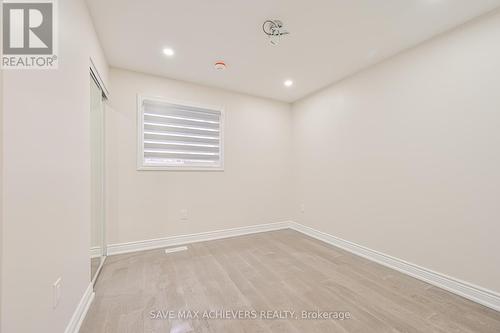 31 Histon Crescent, Brampton, ON - Indoor Photo Showing Other Room