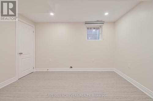 31 Histon Crescent, Brampton, ON - Indoor Photo Showing Other Room