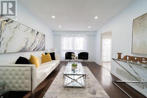 39 - 1230 Kirstie Court, Oakville, ON - Indoor Photo Showing Living Room