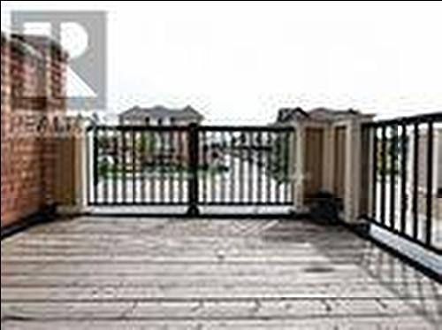 121 Bleasdale Avenue, Brampton, ON - Outdoor With Balcony With Exterior