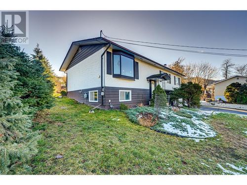 6534 Apollo Road, Vernon, BC - Outdoor